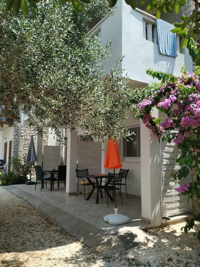 Studio Apartman Violeta II - 50M From The Beach Trogir Zimmer foto